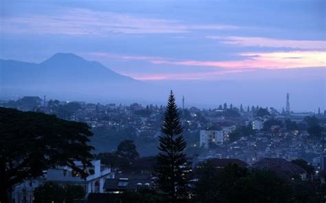 kota bandung disebut kota