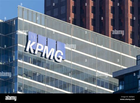 kpmg office locations toronto