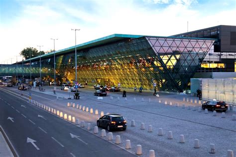 krakow airport