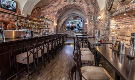 krakow bars and pubs