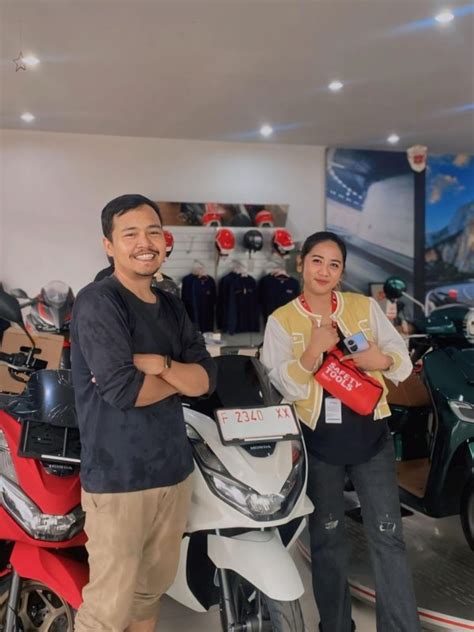 Kredit Motor Honda Cibinong