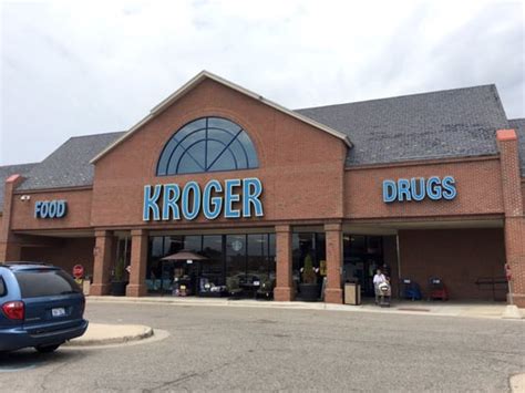 kroger on maple ann arbor