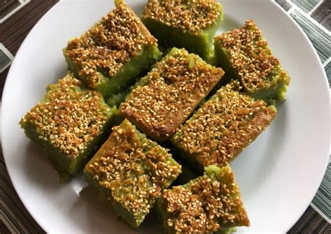 Kuih Bakar Pandan Lembut Dan Sedap: Resipi Terperinci