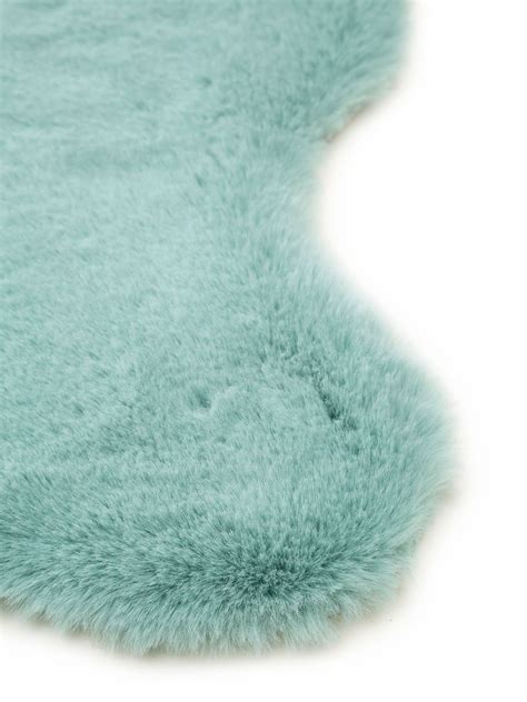 Flauschiger Teppich in 120 x 180 cm. In Grau ideal für modernes Flair