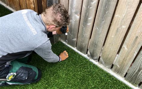 Kunstgras Verankeren