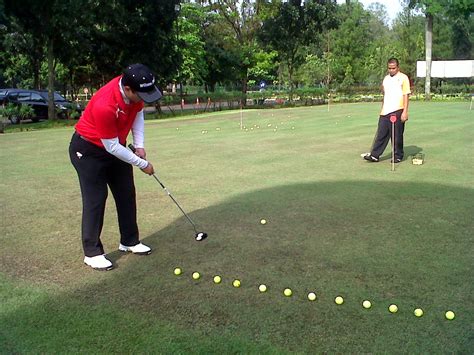 kursus golf indonesia