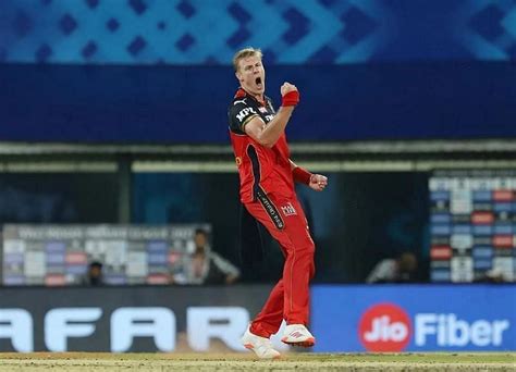 kyle jamieson in rcb