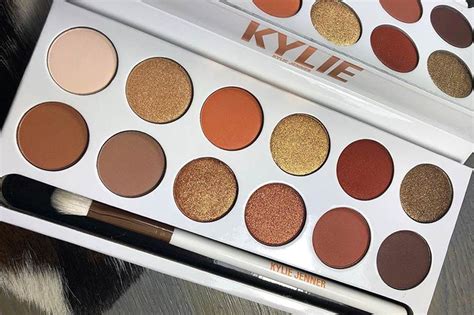 kylie cosmetics bronze eyeshadow palette