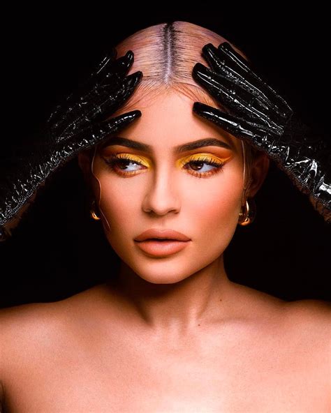 kylie jenner halloween makeup collection