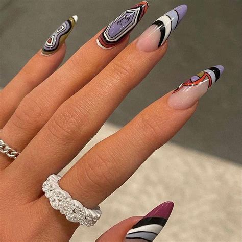 Kylie Jenner Nails