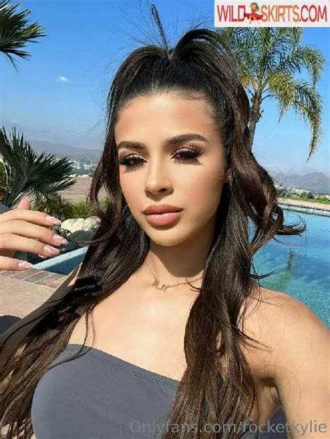 Shocking Exposure: McKinzie Valdez’s Exclusive Nude Moments Send Fans Into an Earthquake!