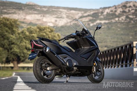 kymco ak 550 2019