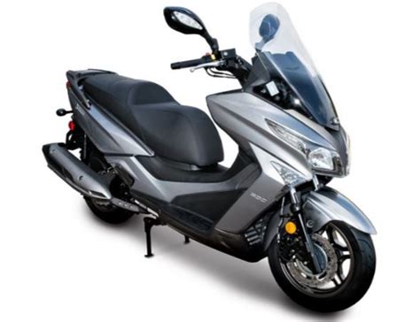 kymco x-town 300i review