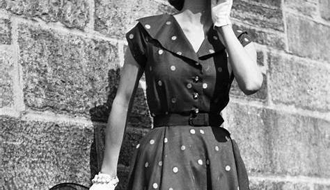 Mode annees 1950 - À Lire
