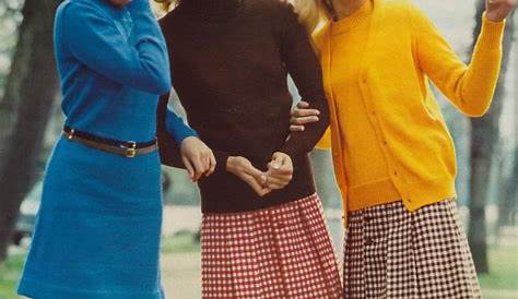 Mode Annee 1970 : La Mode Des Annees 1970 Short Janvier 1971 71 00161