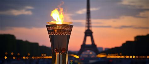 la flamme olympique 2024 symbole