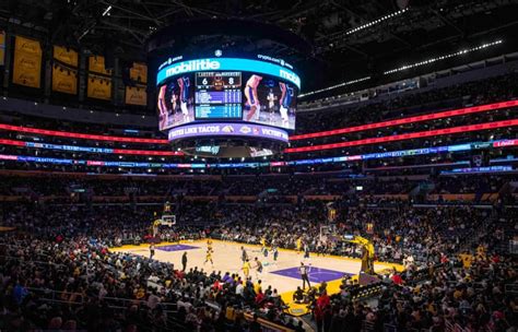 la lakers home game tickets