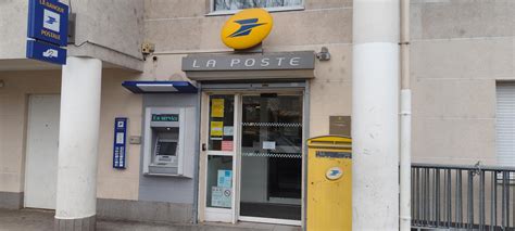 la poste les brosses