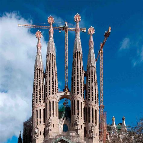 la sagrada familia official site