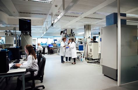 lab corporation hours