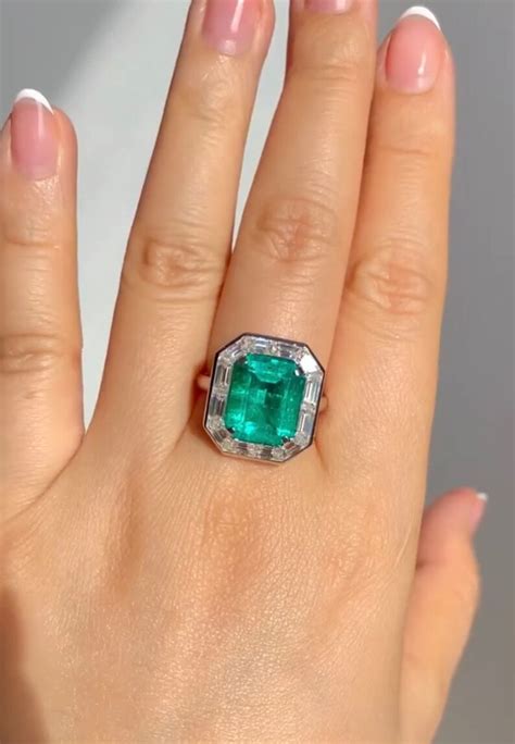 Lab Emerald Ring Green