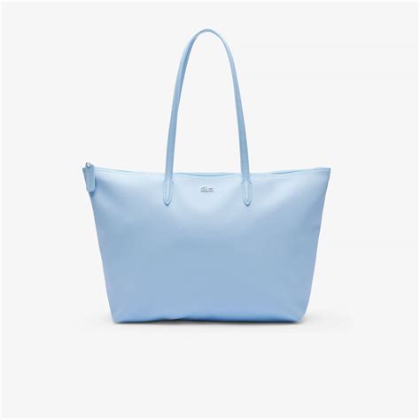 Style and Functionality Come Together with Lacoste Tote Bags: The Best Choices for Everyday Use