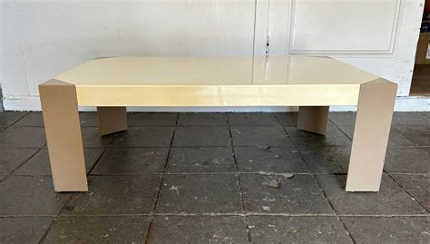 Lacquer Rectangle Table