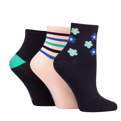 Ladies Patterned Ankle Socks