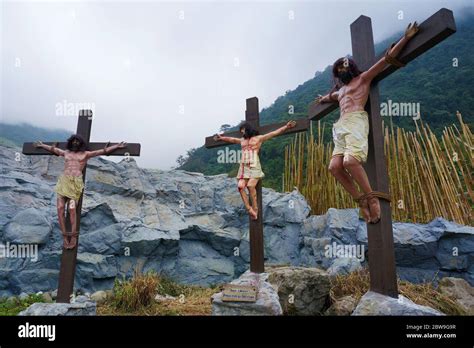 ladrones crucificados con jesus