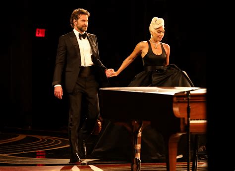 lady gaga and bradley cooper sing shallow