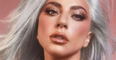 lady gaga topless