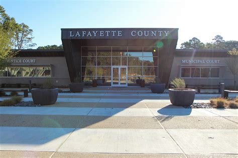 lafayette county ms medicaid office