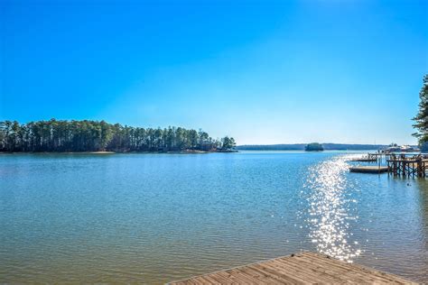 Lake Martin Real Estate: A Guide To Buying Your Dream Property