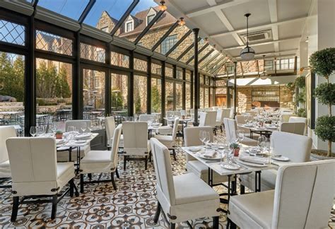 Discover the Culinary Gem of Lake Forest: Top Restaurants to Savor