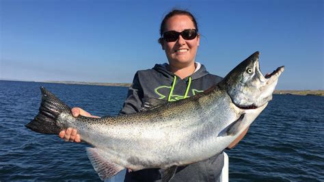 Lake Oahe fishing