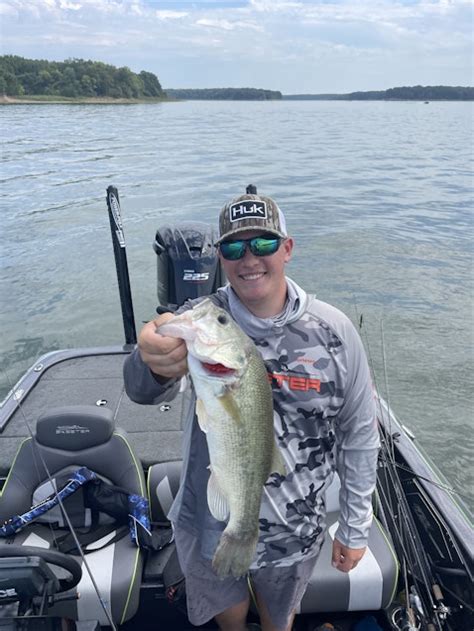 Lake Shelbyville Fishing Report