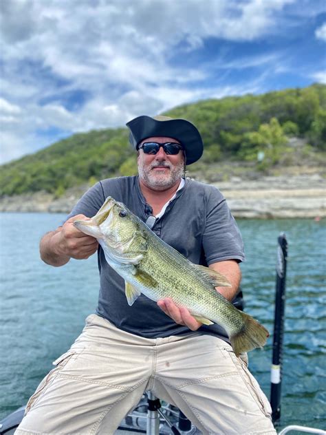 Lake Travis Fishing Report