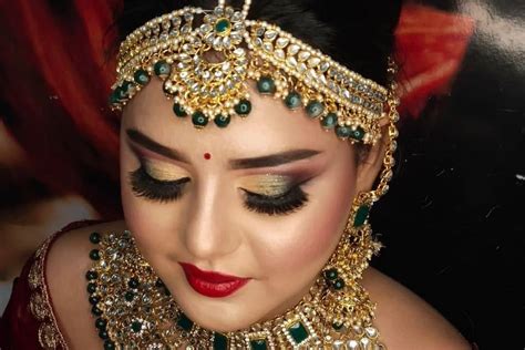 Lakme Makeup Kit Your Bridal Makeup Kit Is An Essential Part Of Your