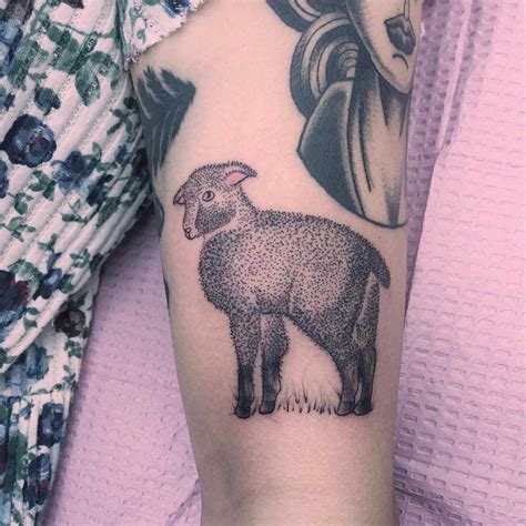 Inspiring Lamb Tattoo Designs References