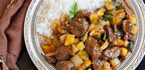 Lamb Curry With Apples