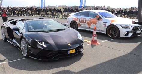 Aventador SVJ vs MercedesAMG GT Black Series