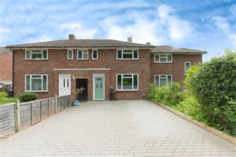 Lambourne Crescent Woking