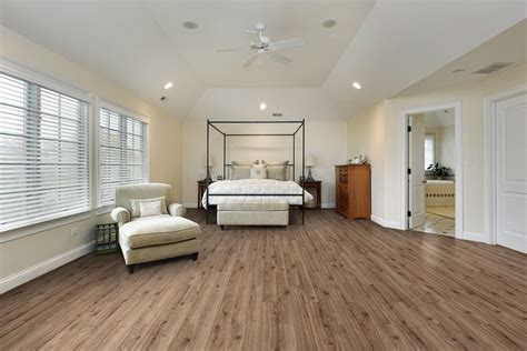 Laminate Flooring In Bedroom