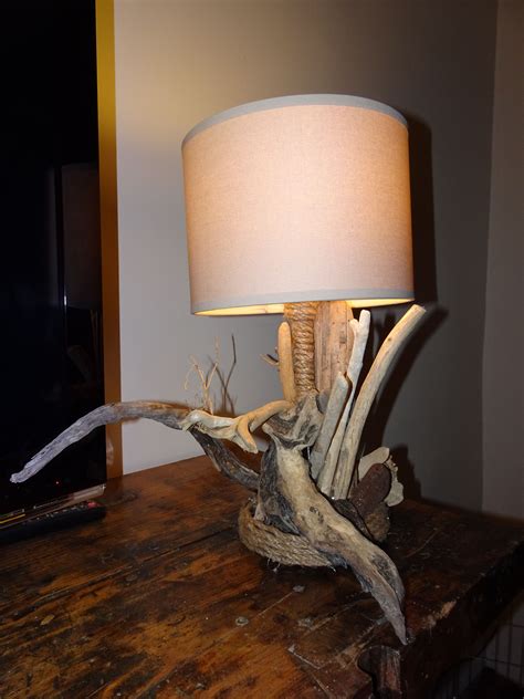 lampe de chevet en bois flotté lampes/lampes de chevet art & ocean