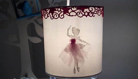 Jolie lampe de chevet fille enfant personnalisée papillon