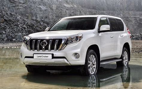 V8 Land Cruiser 2018 Price in Pakistan Specification Features Interior