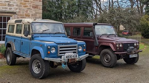 land rover santana vs defender