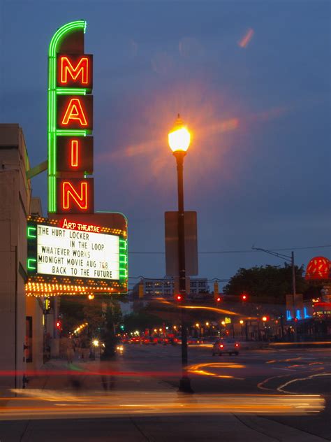 Movie Theater «Landmark Theatres», reviews and photos, 645 S President