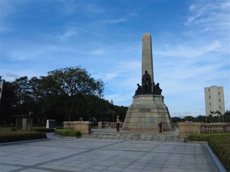 Landmark Example In Tagalog