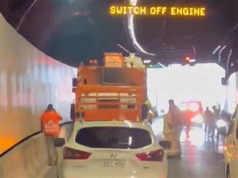 lane cove tunnel truck fire